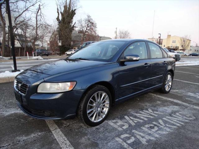 used 2009 Volvo S40 car, priced at $4,995