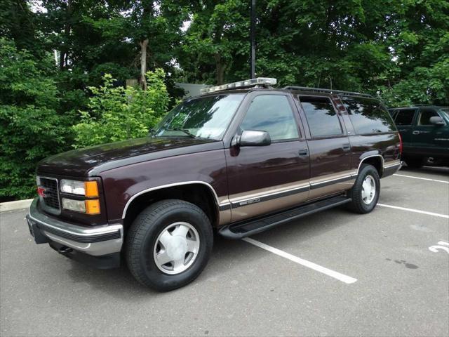 used 1997 GMC Suburban car, priced at $3,395