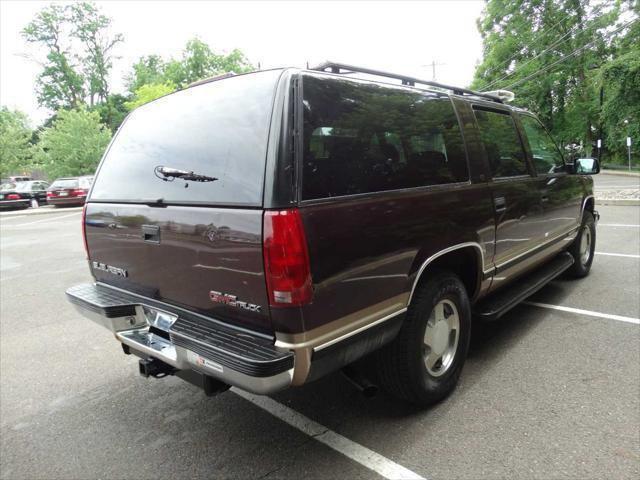 used 1997 GMC Suburban car, priced at $3,595