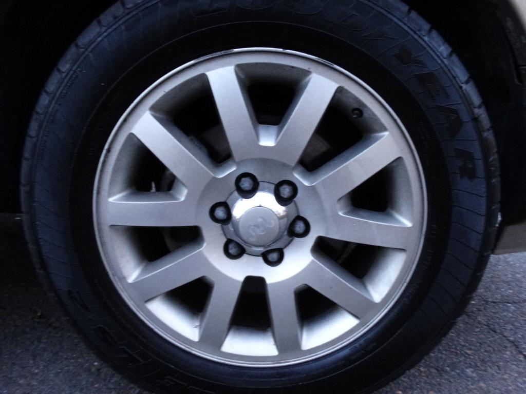 used 2012 Ford Expedition car, priced at $7,595