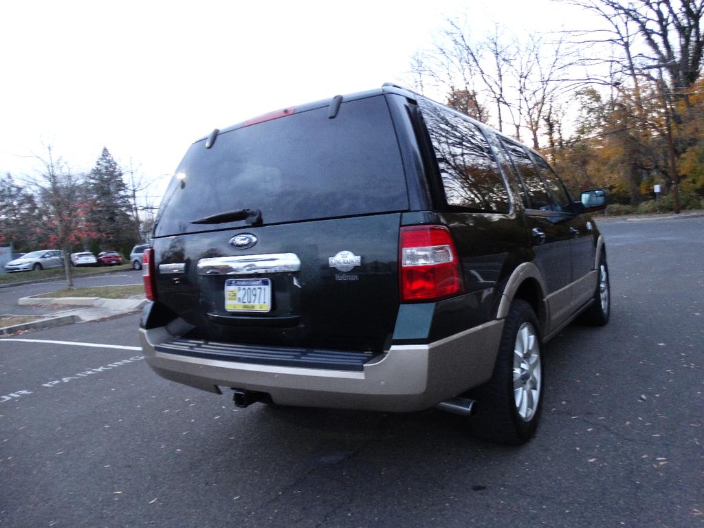 used 2012 Ford Expedition car, priced at $7,595