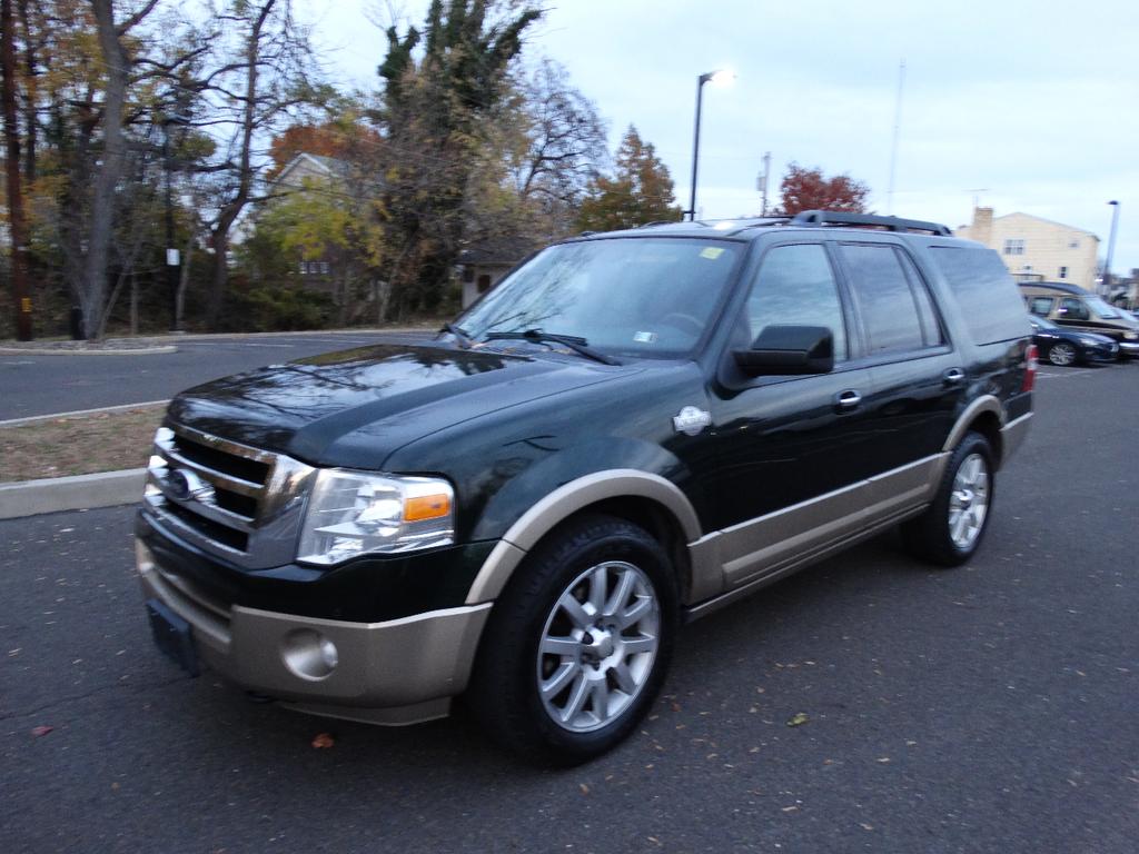 used 2012 Ford Expedition car, priced at $7,595