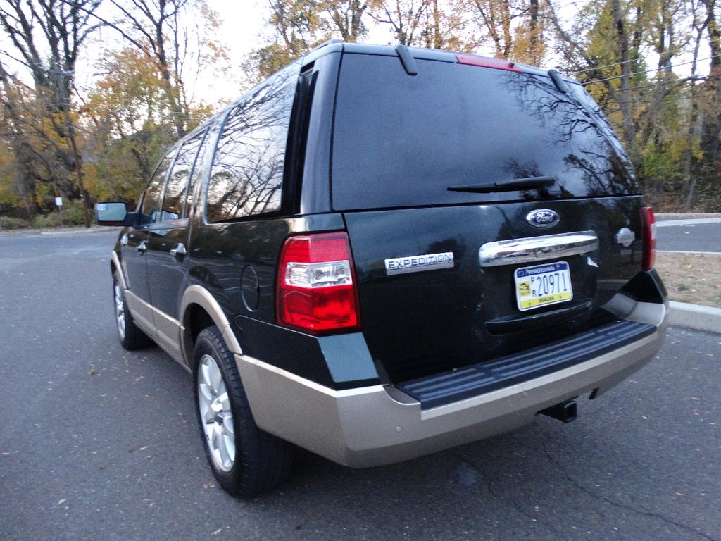 used 2012 Ford Expedition car, priced at $7,595