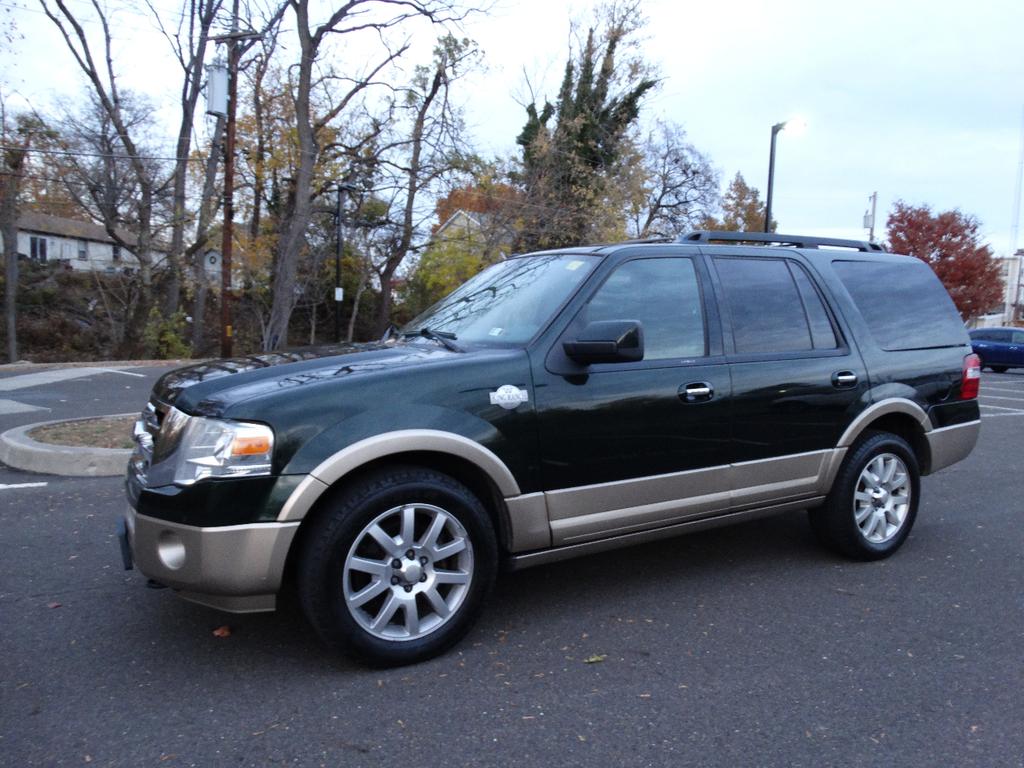 used 2012 Ford Expedition car, priced at $7,595