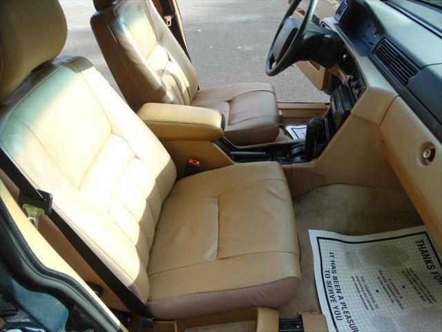 used 1995 Volvo 940 car, priced at $2,595