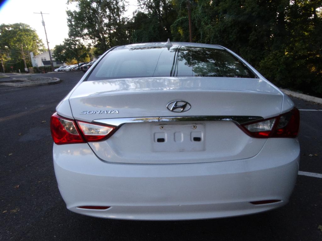 used 2012 Hyundai Sonata car, priced at $5,595