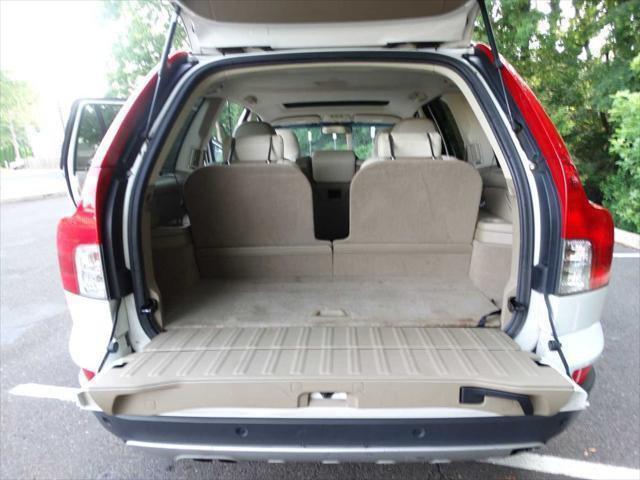 used 2007 Volvo XC90 car, priced at $4,595