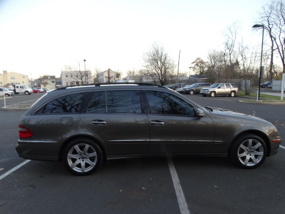 used 2008 Mercedes-Benz E-Class car, priced at $5,795