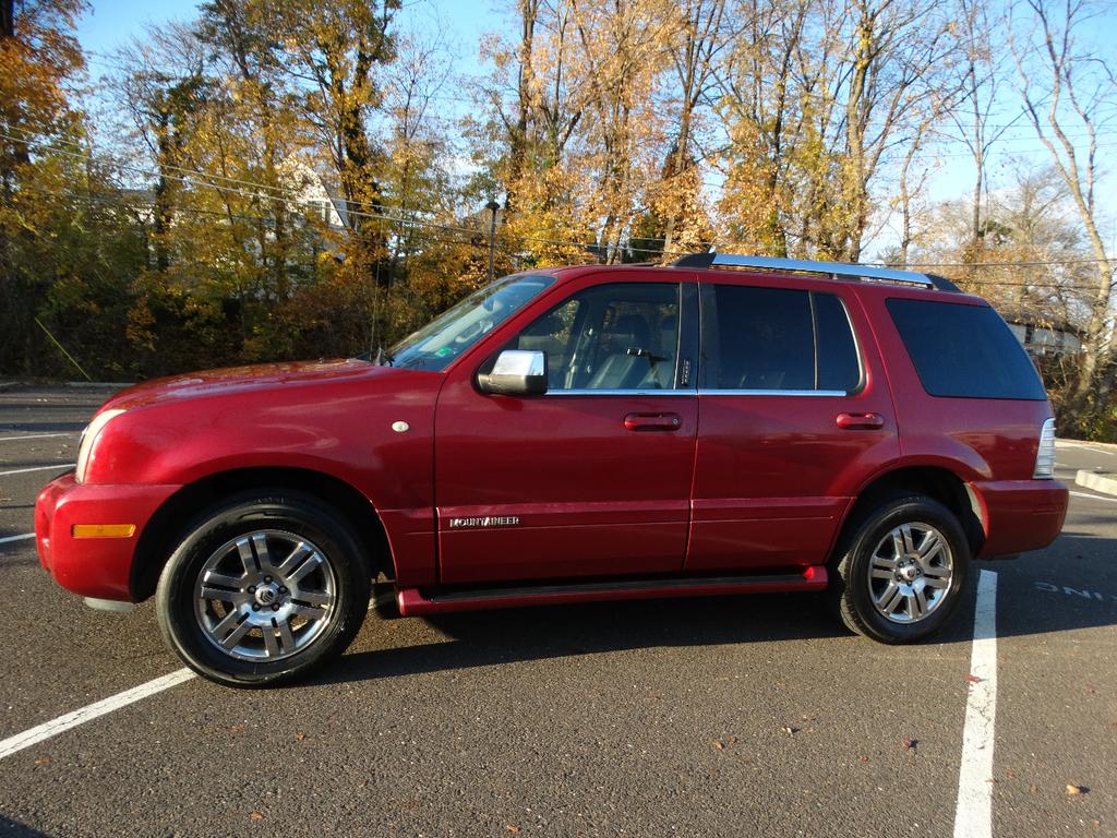 used 2008 Mercury Mountaineer car, priced at $2,595
