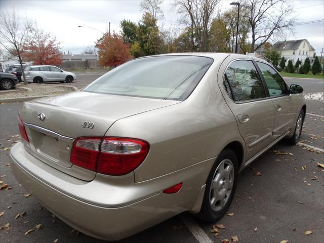 used 2001 INFINITI I30 car, priced at $2,095