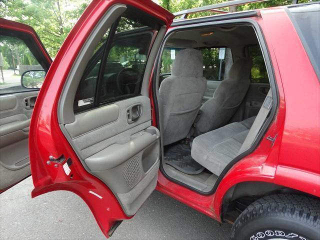 used 2000 Chevrolet Blazer car, priced at $3,095
