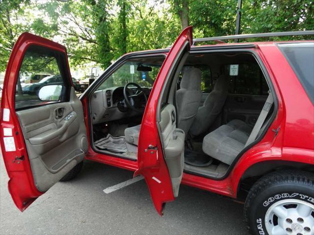 used 2000 Chevrolet Blazer car, priced at $3,095