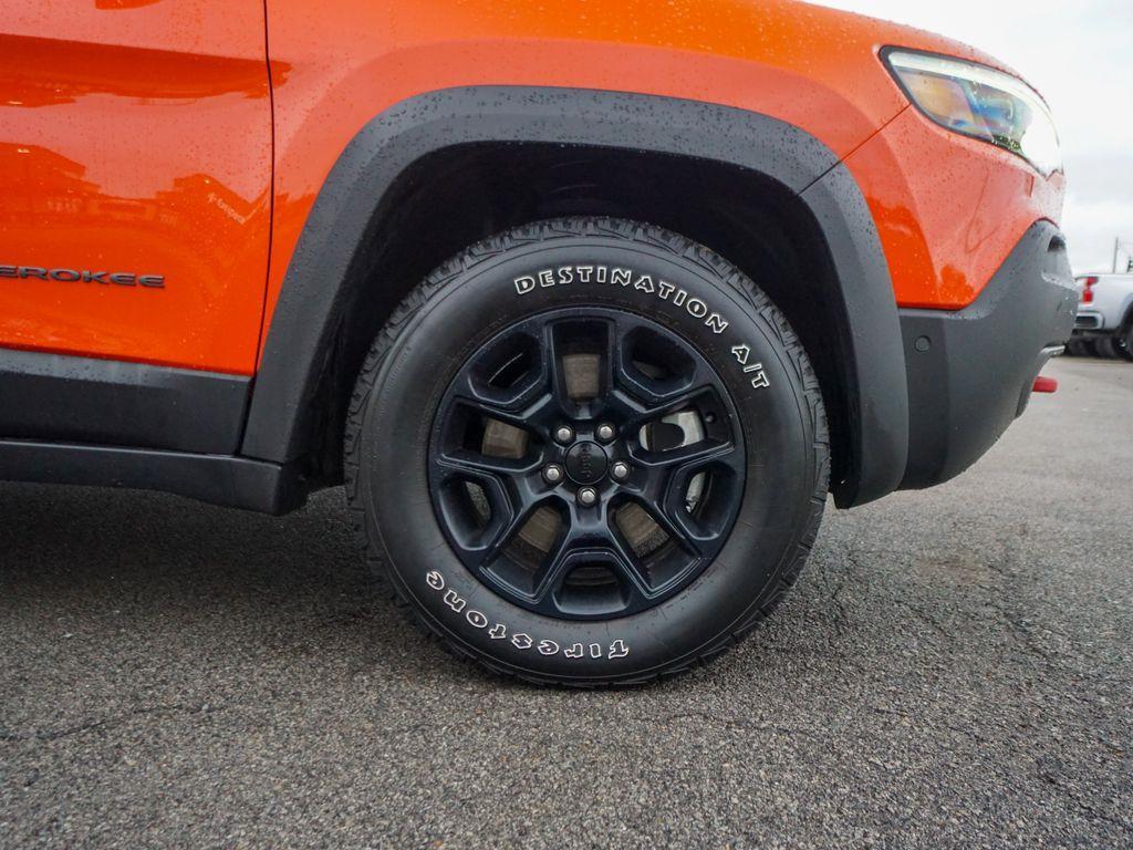 used 2021 Jeep Cherokee car, priced at $26,944