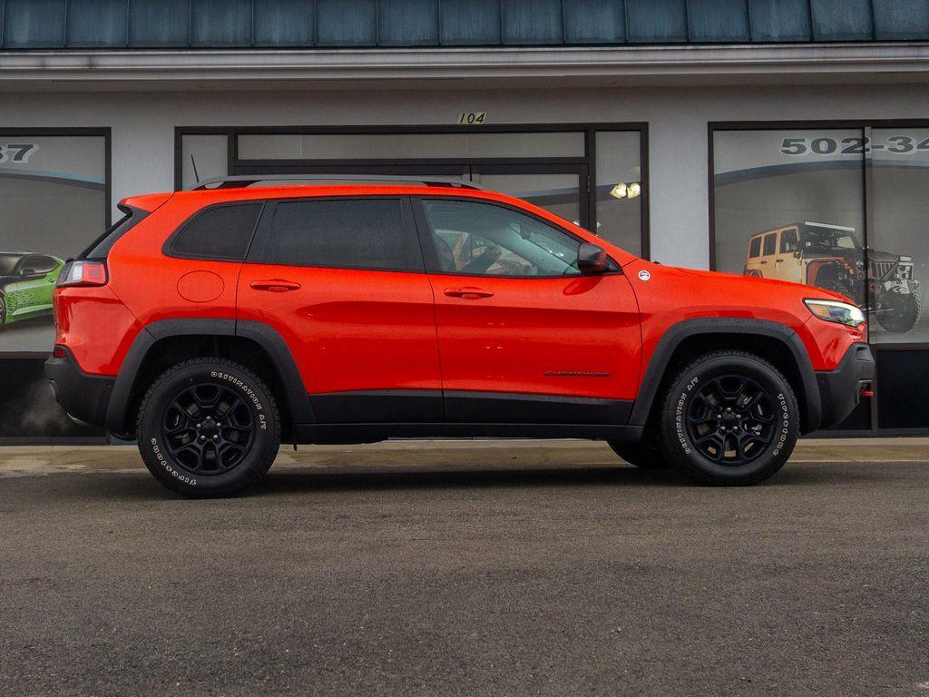 used 2021 Jeep Cherokee car, priced at $26,944