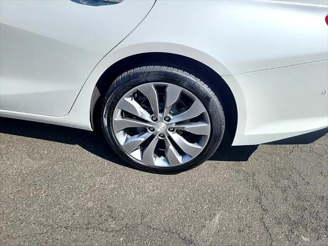 used 2018 Chevrolet Malibu car, priced at $25,044