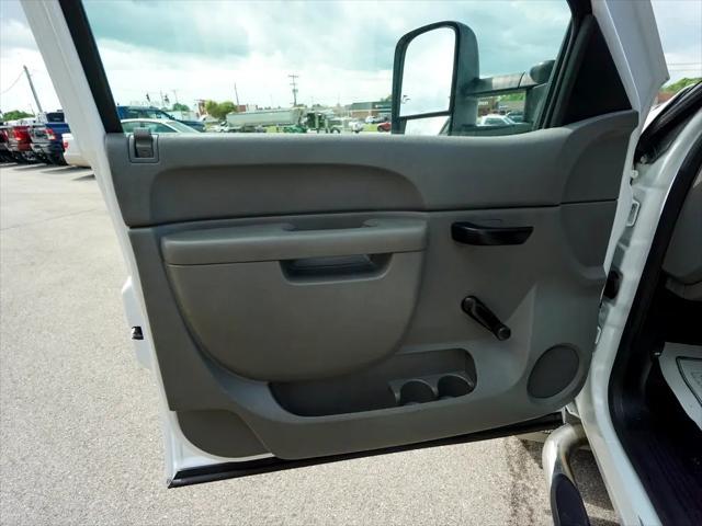 used 2014 Chevrolet Silverado 2500 car, priced at $32,044