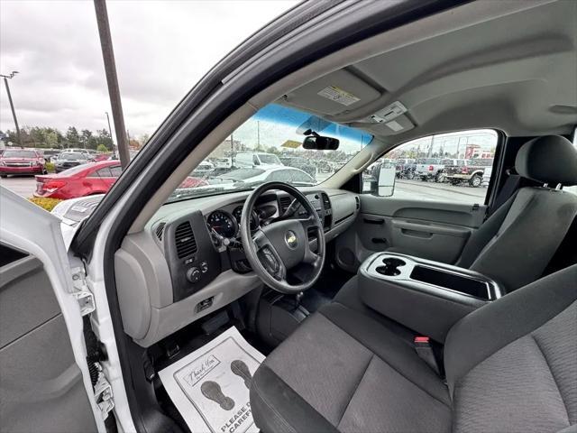 used 2014 Chevrolet Silverado 2500 car, priced at $33,544