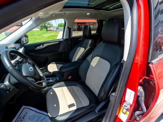 used 2022 Ford Escape car, priced at $29,744