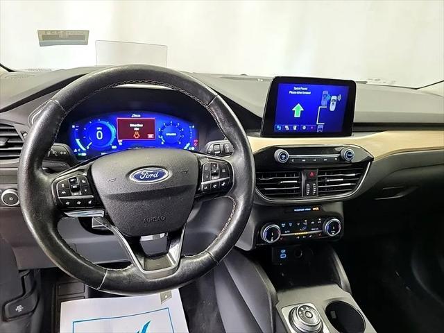 used 2022 Ford Escape car, priced at $29,844