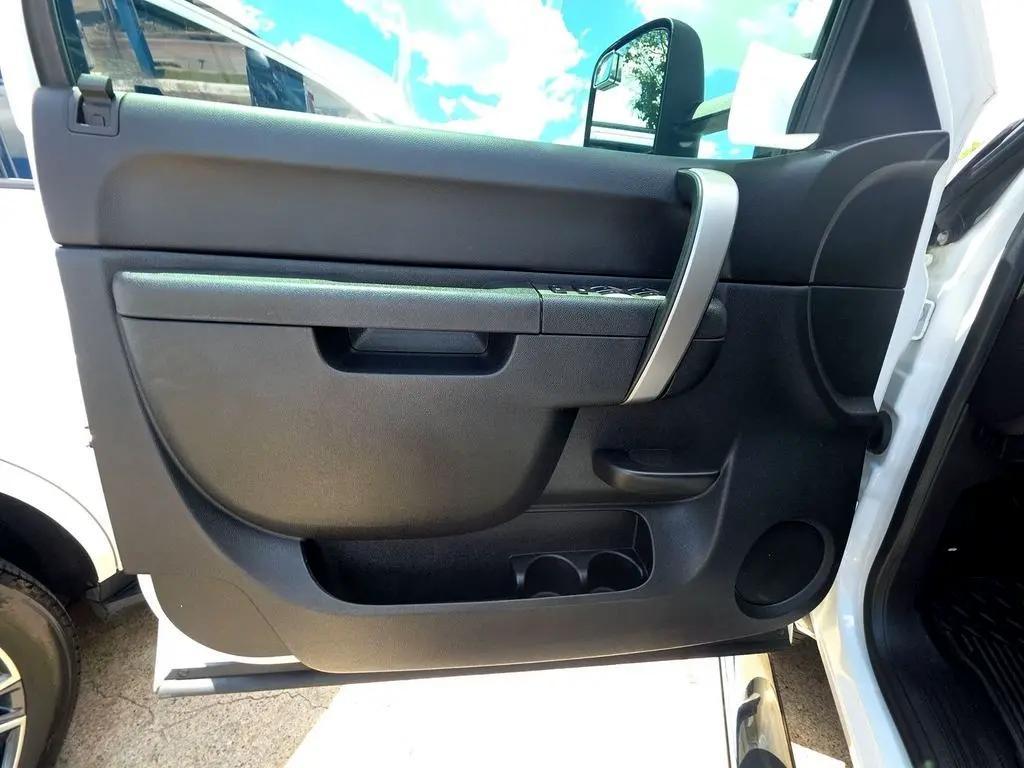 used 2014 Chevrolet Silverado 2500 car, priced at $38,544