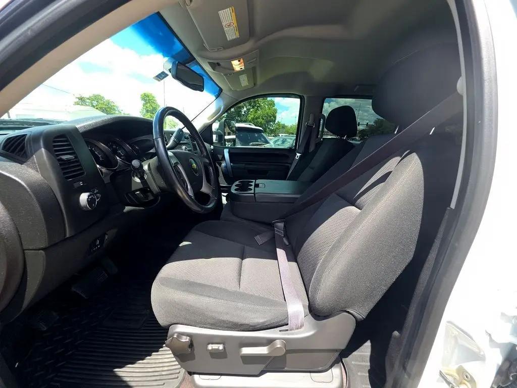 used 2014 Chevrolet Silverado 2500 car, priced at $38,544