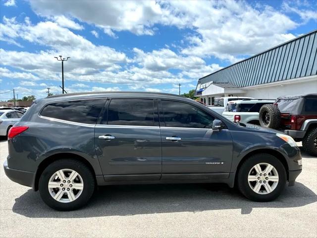 used 2009 Chevrolet Traverse car, priced at $7,944