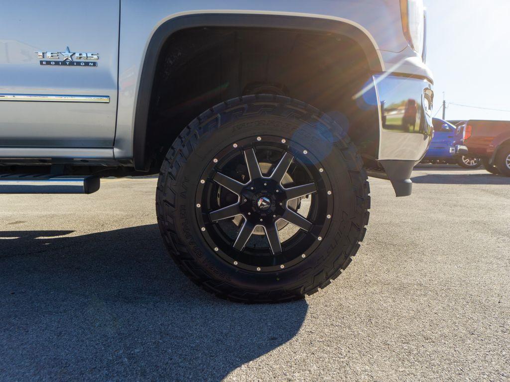 used 2017 GMC Sierra 1500 car, priced at $33,644