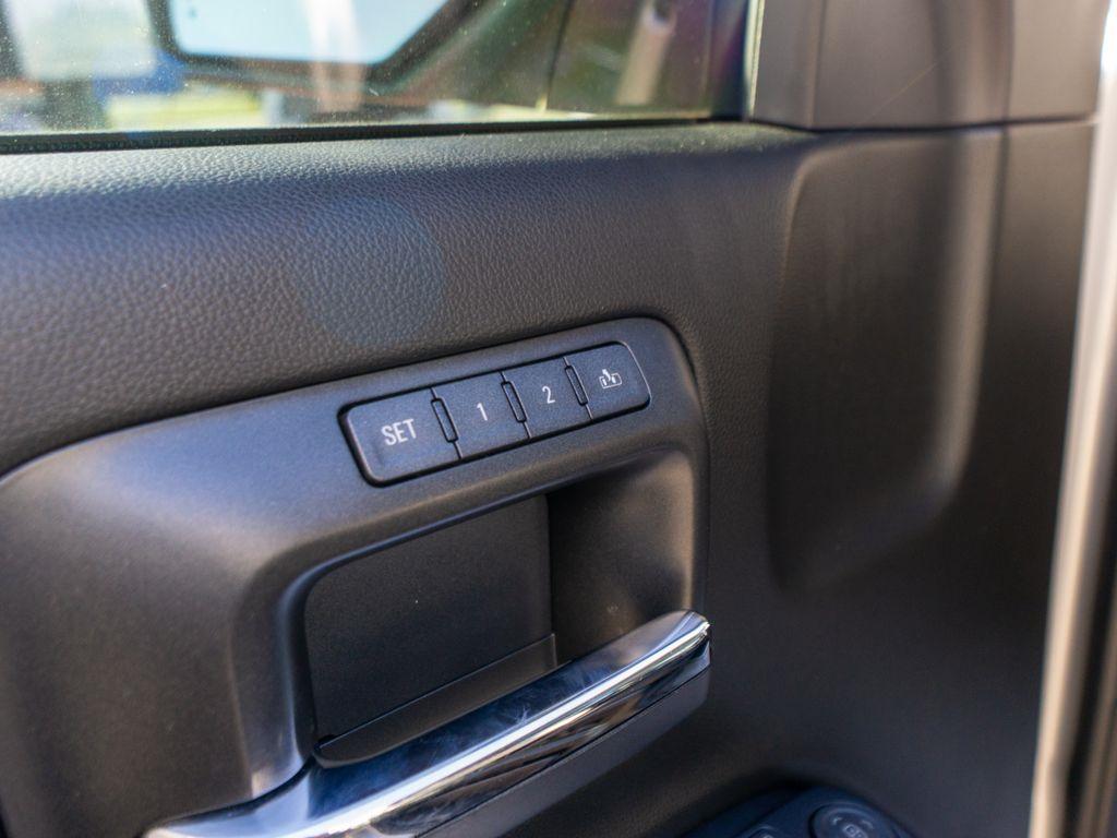 used 2017 GMC Sierra 1500 car, priced at $33,644