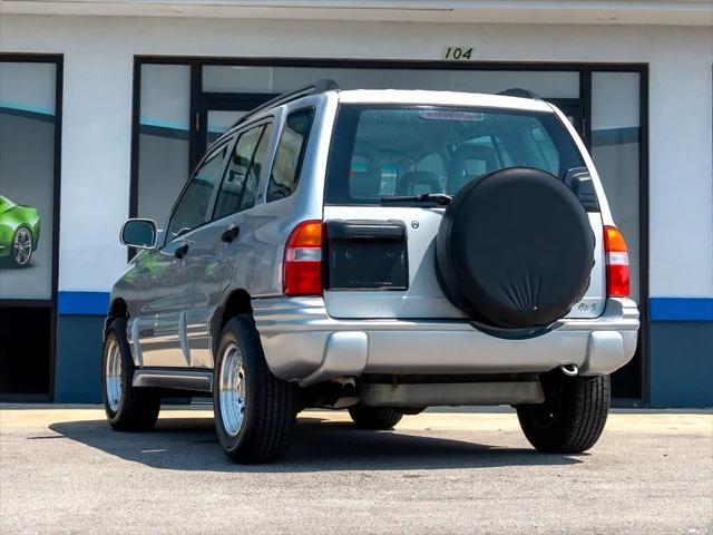 used 2002 Chevrolet Tracker car, priced at $6,844