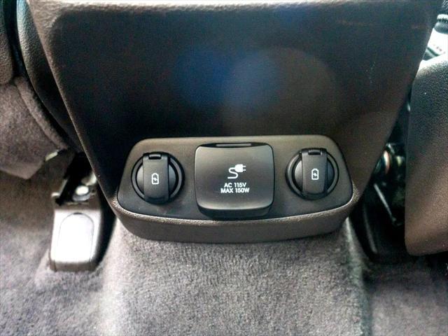 used 2020 Hyundai Santa Fe car, priced at $21,844