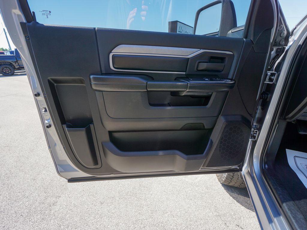 used 2024 Ram 2500 car, priced at $31,544