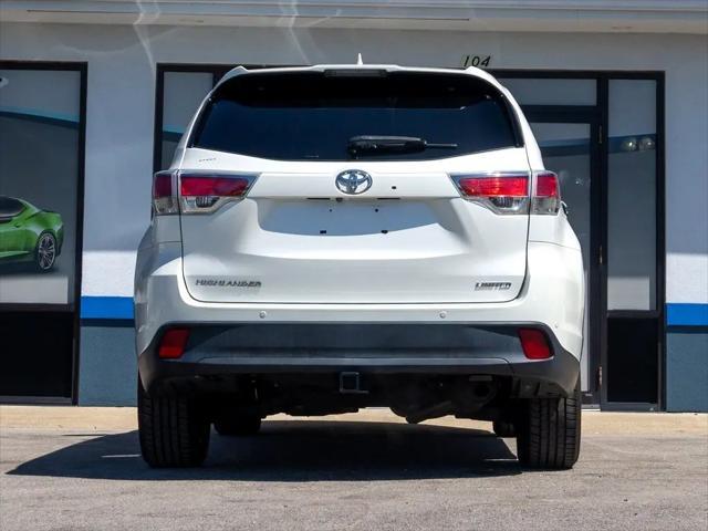 used 2016 Toyota Highlander car, priced at $26,844