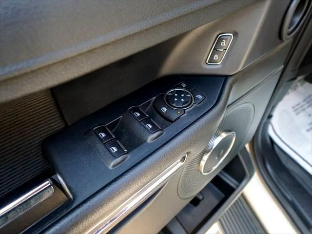 used 2019 Ford Expedition car, priced at $29,544