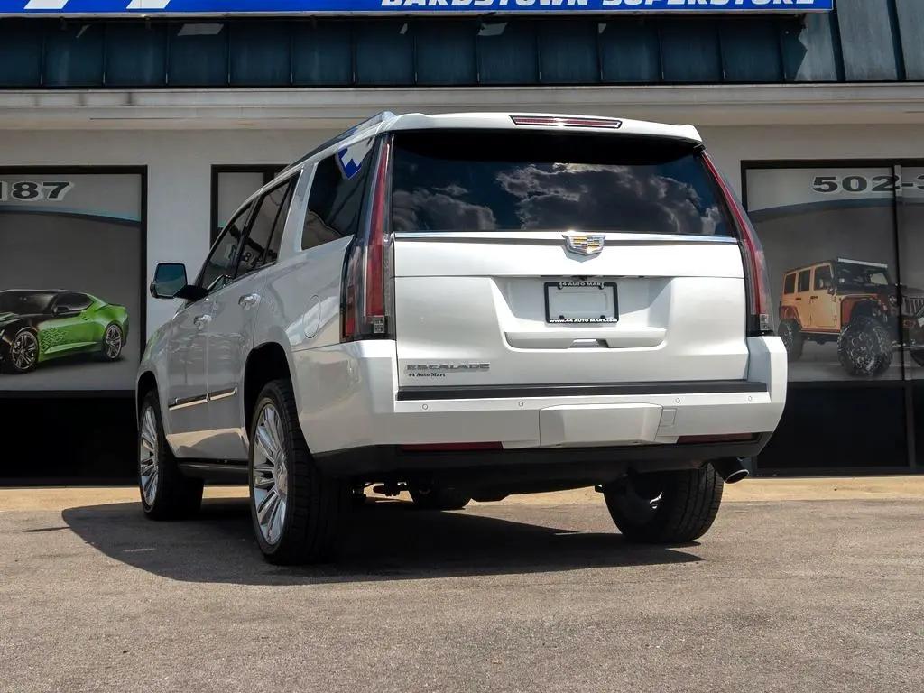 used 2016 Cadillac Escalade car, priced at $29,944