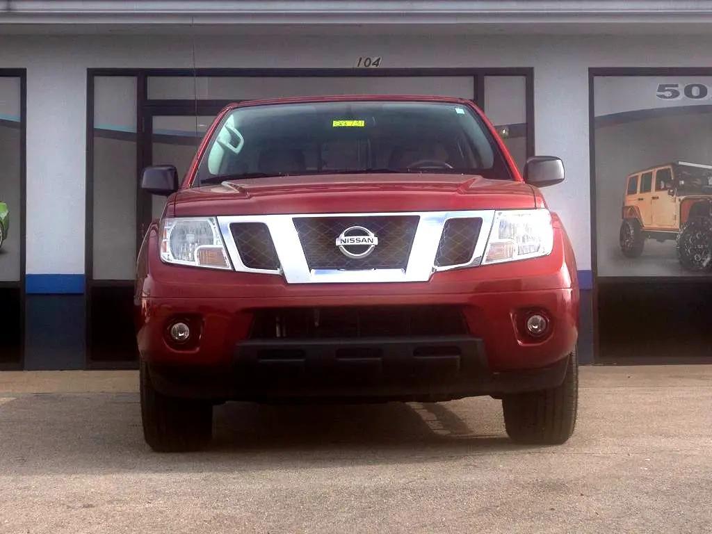 used 2020 Nissan Frontier car, priced at $23,444