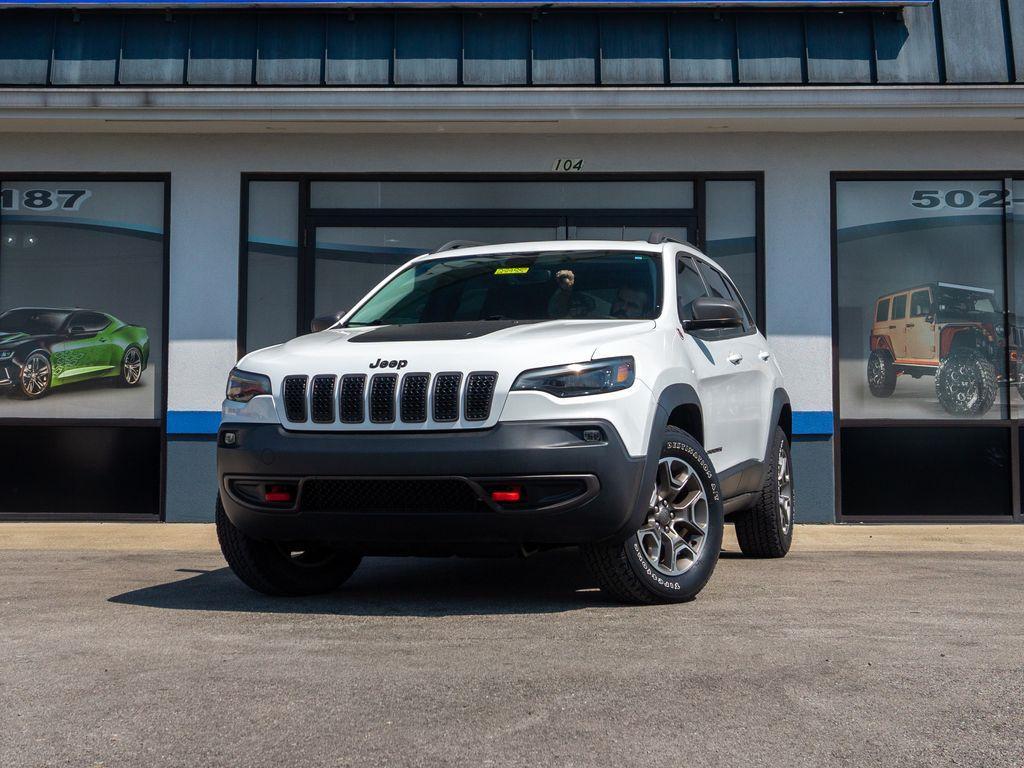 used 2020 Jeep Cherokee car, priced at $23,244