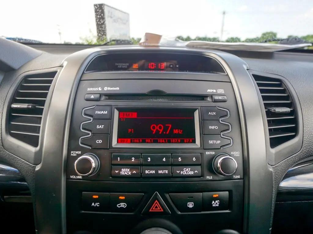 used 2011 Kia Sorento car, priced at $5,044