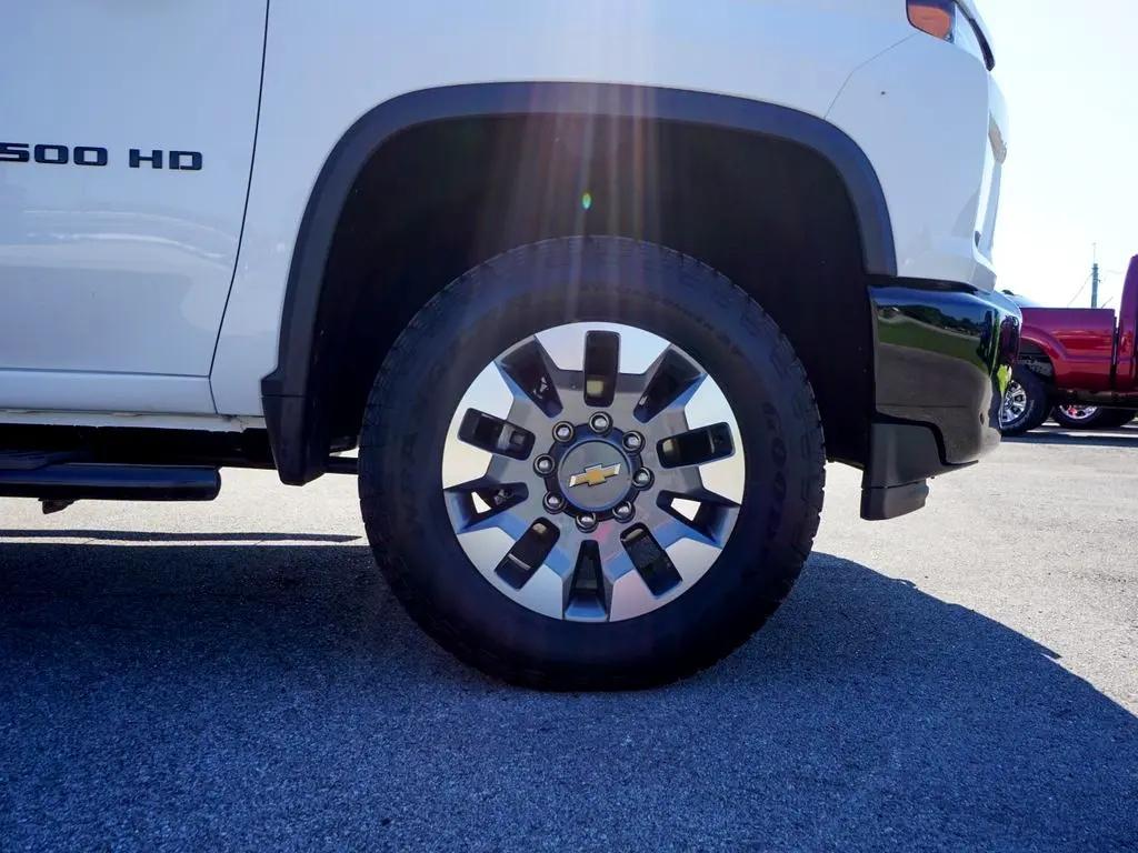 used 2022 Chevrolet Silverado 2500 car, priced at $45,444