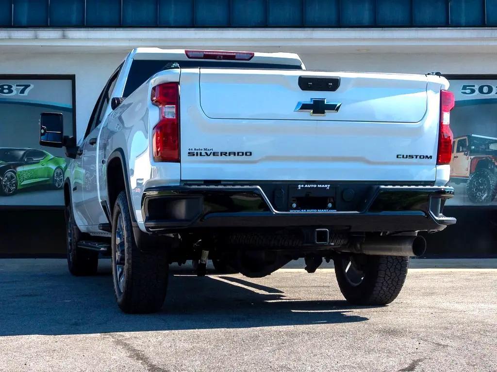 used 2022 Chevrolet Silverado 2500 car, priced at $45,444