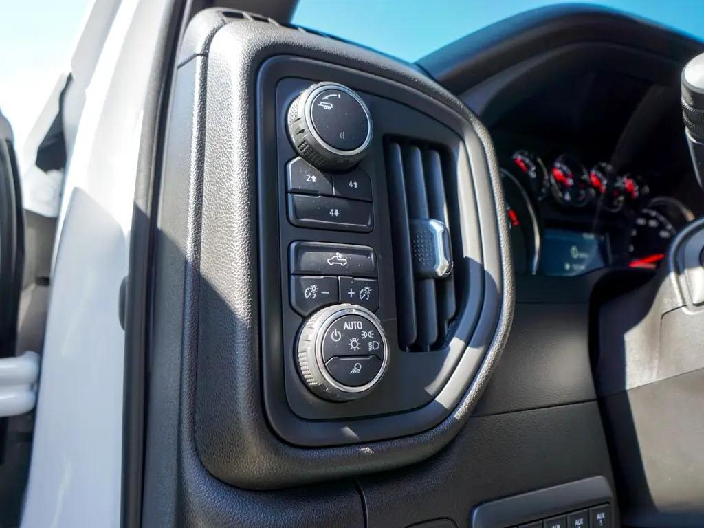 used 2022 Chevrolet Silverado 2500 car, priced at $45,444