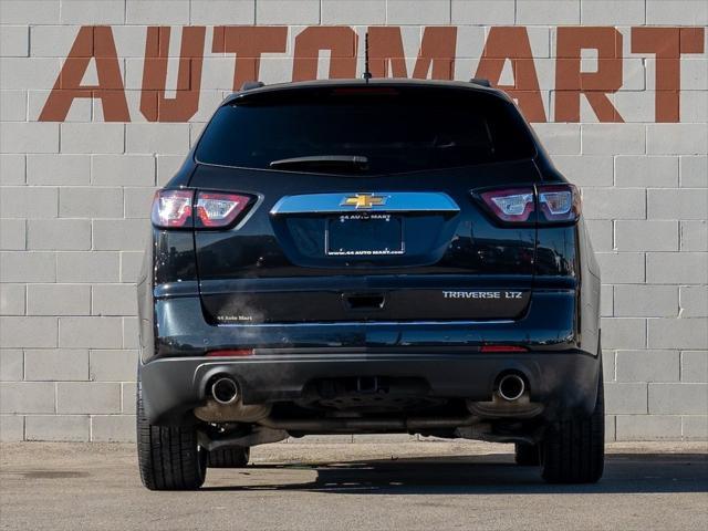 used 2015 Chevrolet Traverse car, priced at $17,444