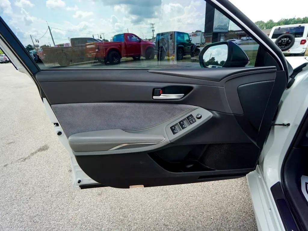 used 2019 Toyota Avalon car, priced at $34,744