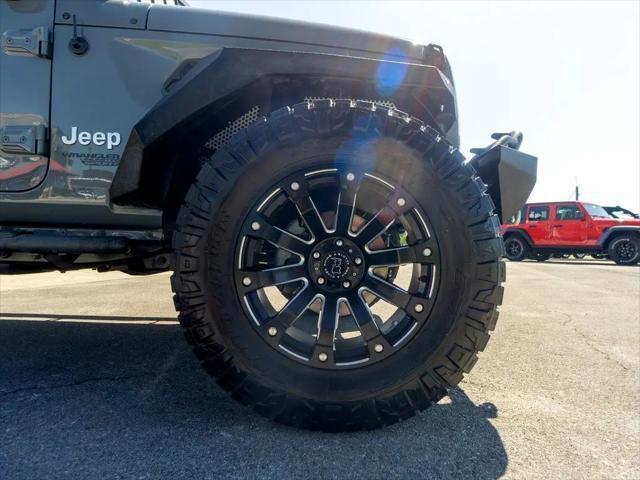 used 2018 Jeep Wrangler Unlimited car, priced at $25,744