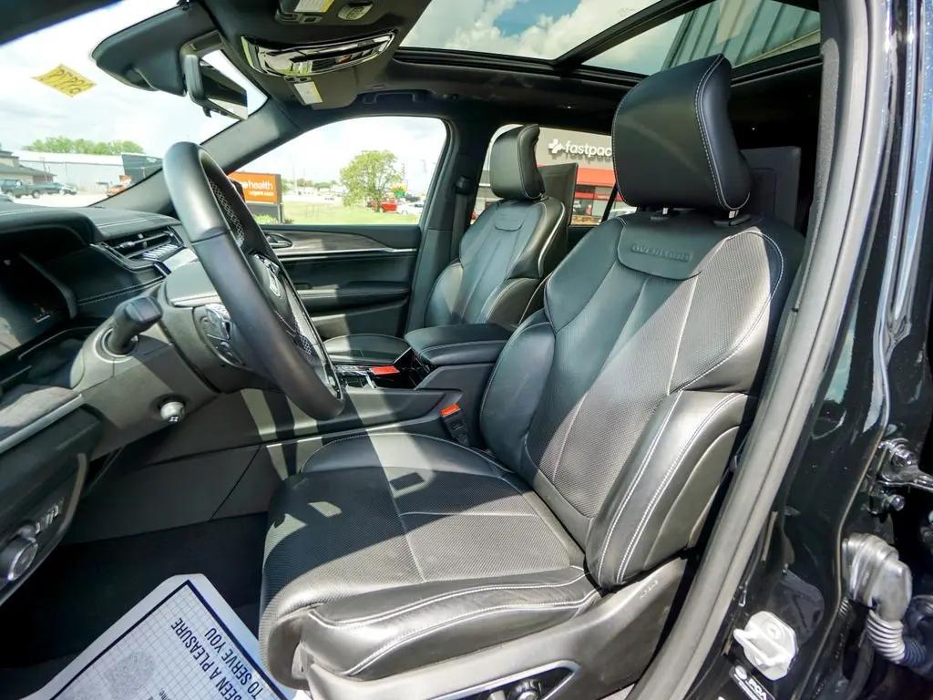 used 2023 Jeep Grand Cherokee L car, priced at $42,744