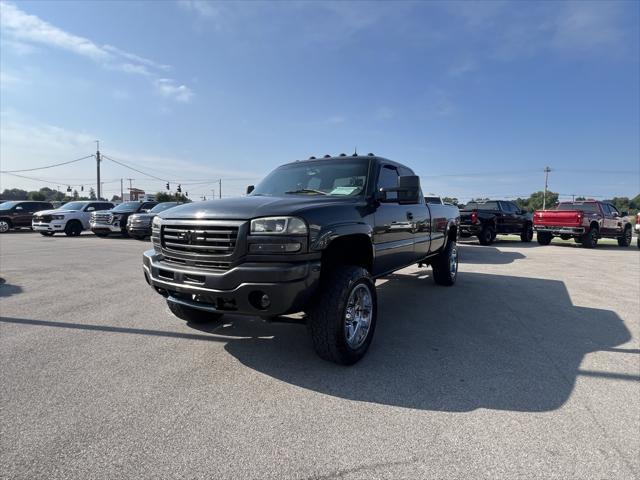 used 2003 GMC Sierra 2500 car, priced at $16,544