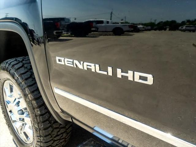 used 2017 GMC Sierra 2500 car, priced at $35,944