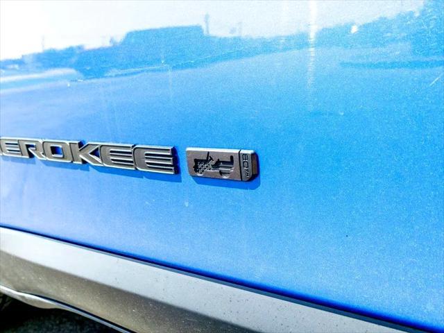 used 2021 Jeep Cherokee car, priced at $22,044