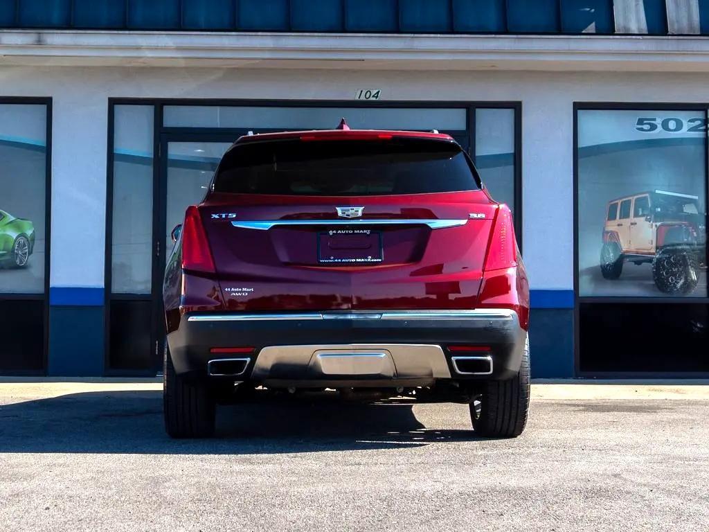 used 2017 Cadillac XT5 car, priced at $21,544