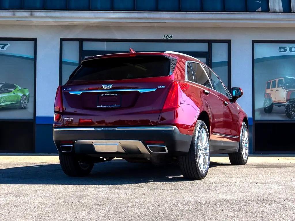used 2017 Cadillac XT5 car, priced at $21,544