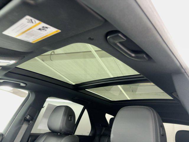 used 2022 Mercedes-Benz GLE 350 car, priced at $43,999